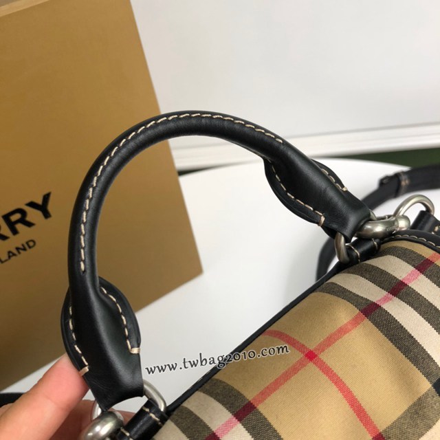 Burberry專門店新款迷你小號Vintage格紋斜背式軍旅背包 巴寶莉女士後背包 yxb1388